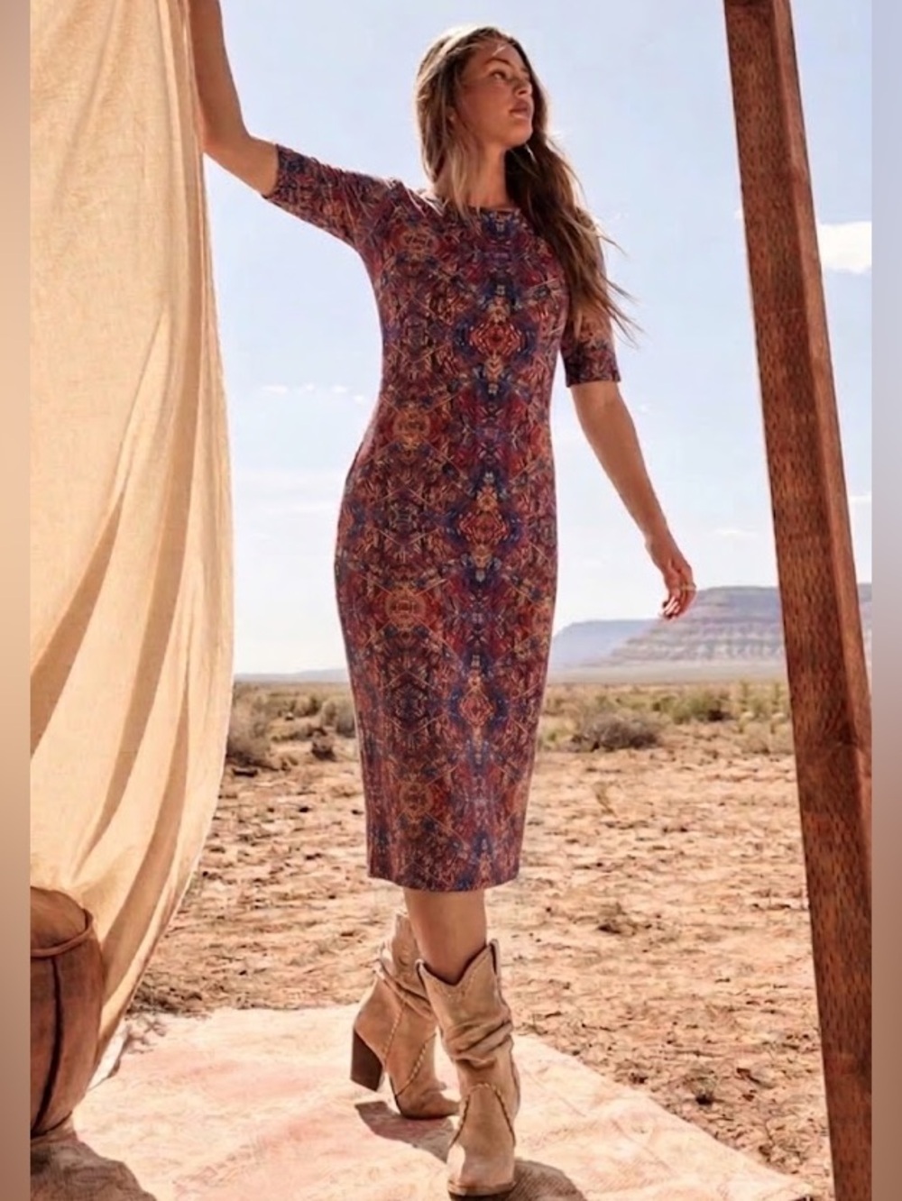 ❗️Donating soon Kaleidoscope Mirror Pencil Stretch Dress